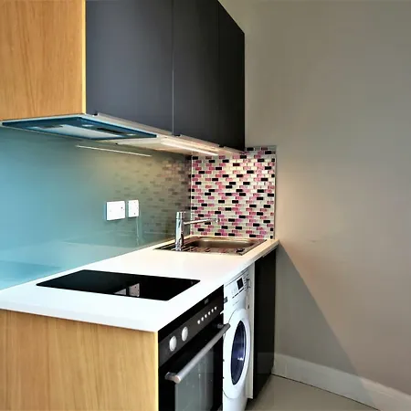 Belgrave Apartment Bristol